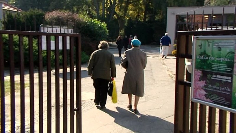 Človek má v živote dve šťastné obdobia. Medzi vrcholmi ubehne zvyčajne 23 rokov