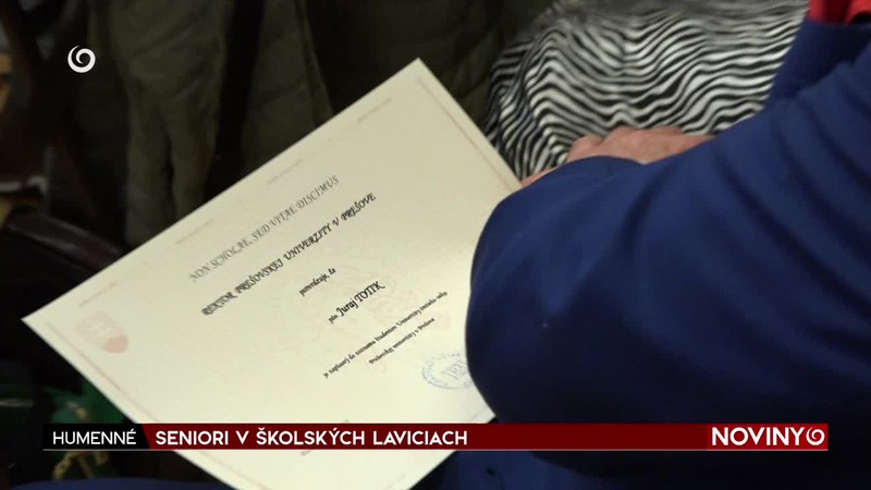 SENIORI V ŠKOLSKÝCH LAVICIACH