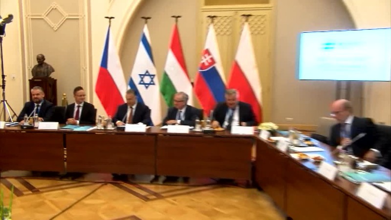 Fico požiadal Netanjahua o spoluprácu pri hľadaní spôsobov, ako odkomunikovať tému holokaustu