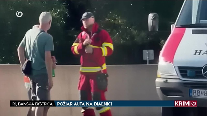 POŽIAR AUTA NA DIAĽNICI