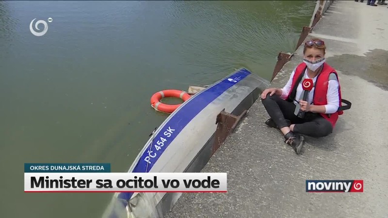 Minister sa ocitol vo vode