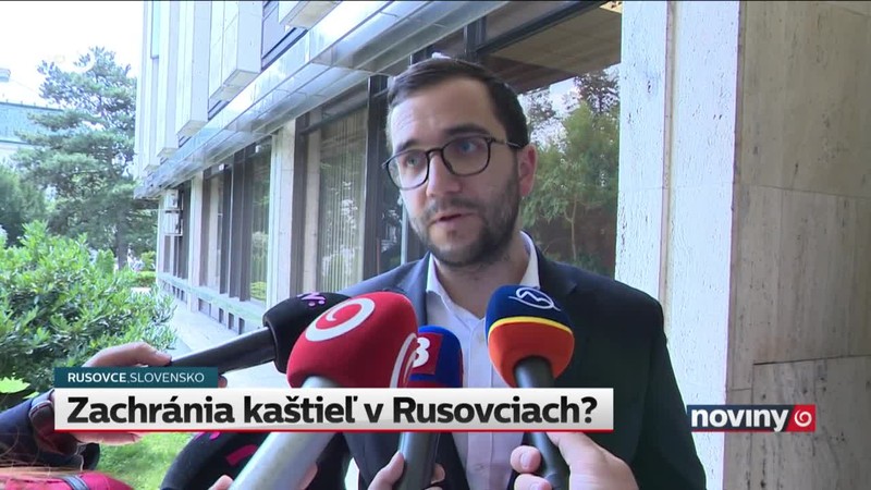 Zachránia kaštieľ v Rusovciach?