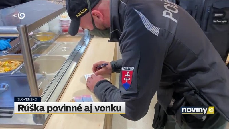 Rúška povinné aj vonku