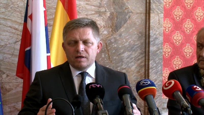 Fico riešil dopravu v Ružomberku. Chce uvolniť dlhovú brzdu