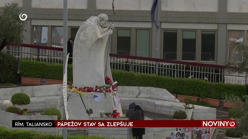 PÁPEŽOV STAV SA ZLEPŠUJE