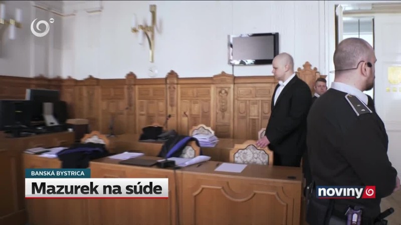Mazurek na súde