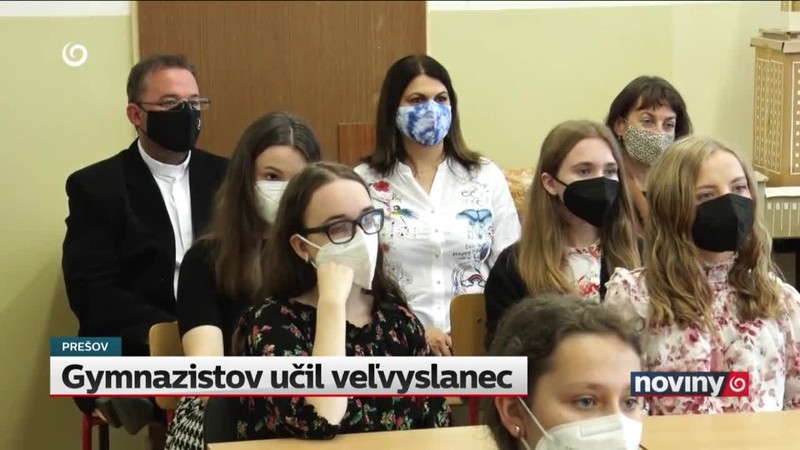 Gymnazistov učil veľvyslanec