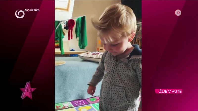 ŽIJE V AUTE