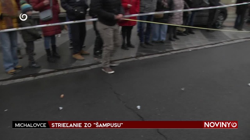 STRIEĽANIE ZO "ŠAMPUSU"