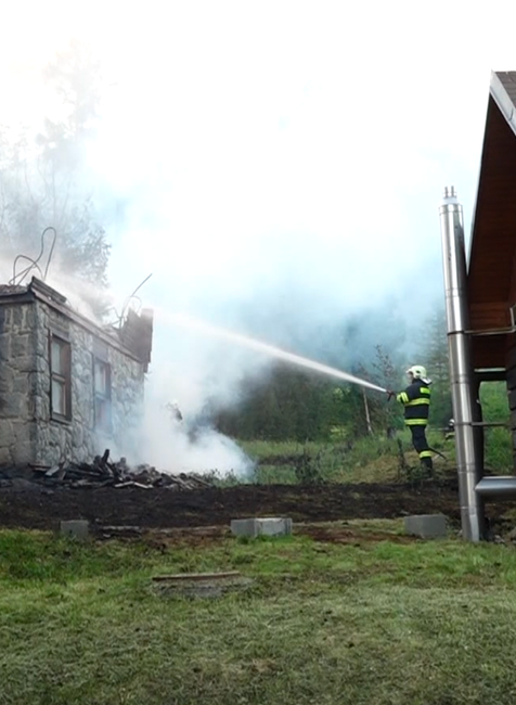 Screenshot 2022-06-17 at 21.59.48