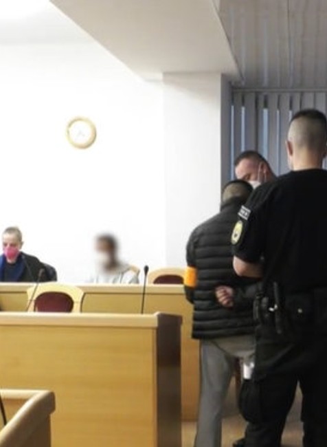 Tínedžer Matúš zavraždil ženu pre 17 eur. 