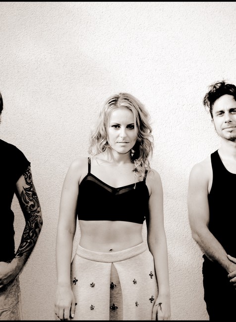 Katka Knechtová a Chris Eigner (vľavo)