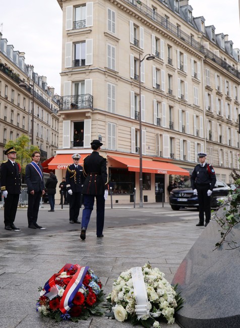 Spomienky na útoky v Paríži