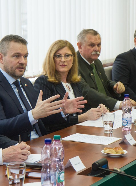 Potravinári a farmári rokovali na ministerstve. Hlavnou témou bol aj blížiaci sa štrajk