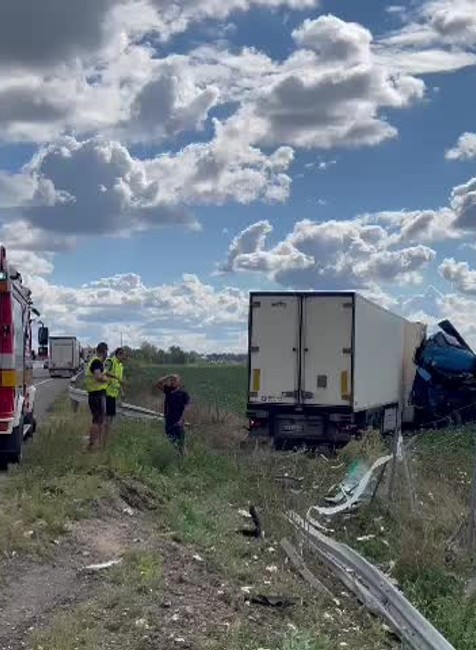 [multi] nehoda kamion d1 6358