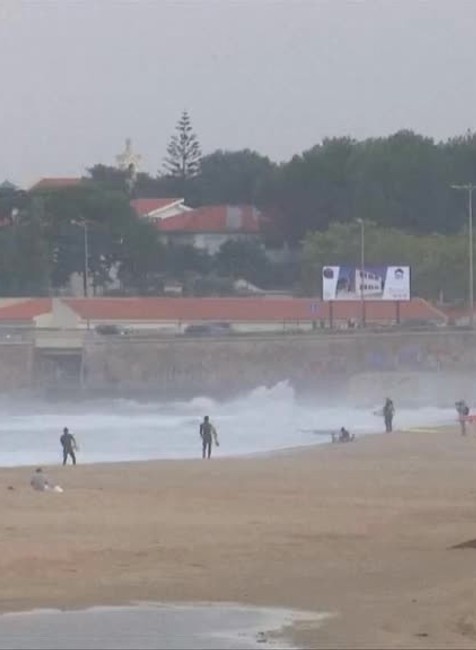 Búrky a záplavy. Západnú Európu ohrozujú prudké dažde