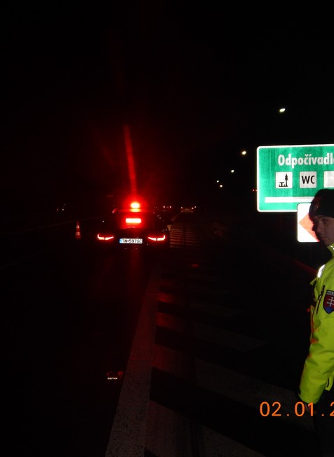 Dievčina neprežila zrážku