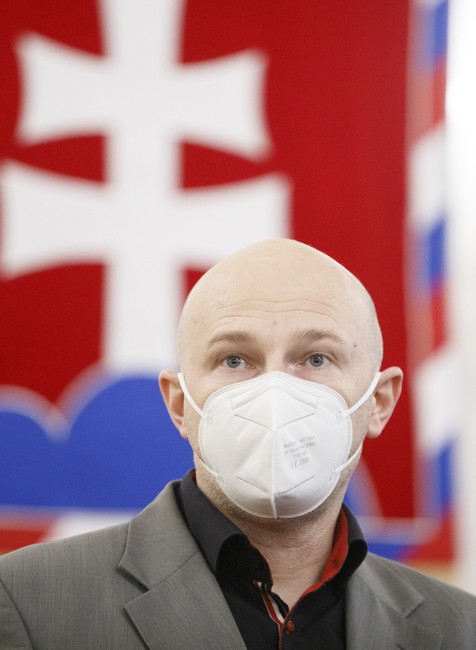 Virológ Boris Klempa