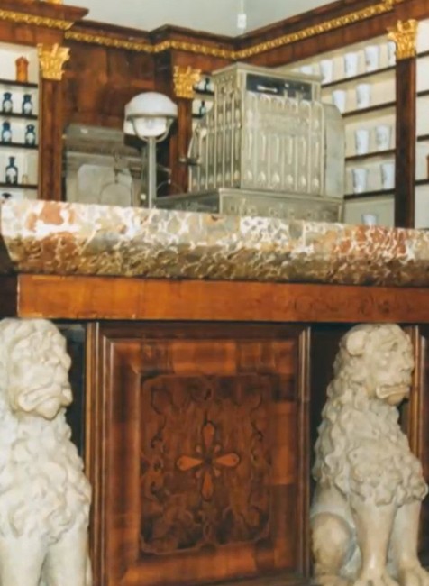 Mobiliár je konečne presťahovaný