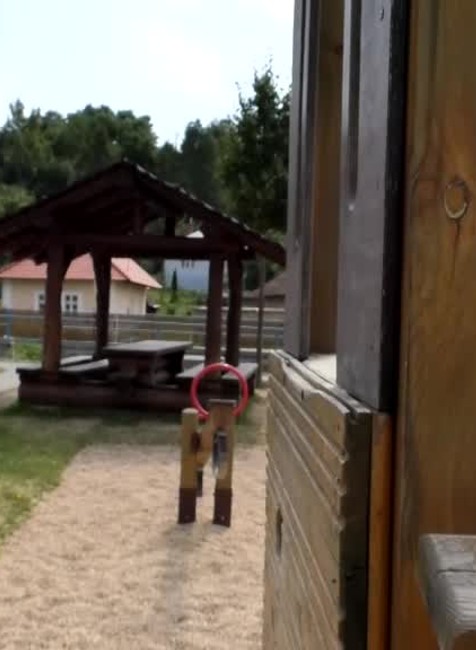 Chlapčenská bitka skončila hospitalizáciou v nemocnici. Za všetko môže buchnutie po zadku