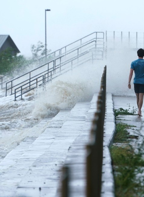 Hurikán Ida zasiahol v USA
