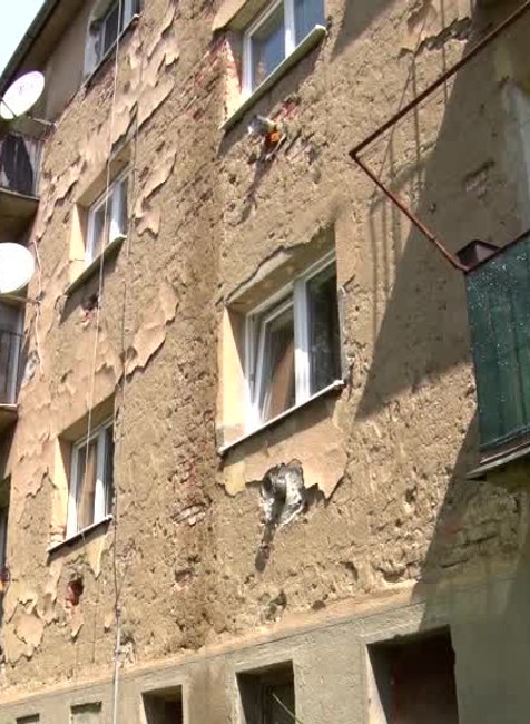 Bytovku v Prešove zaplavili silné dažde. Predtým ju chránil holubí trus