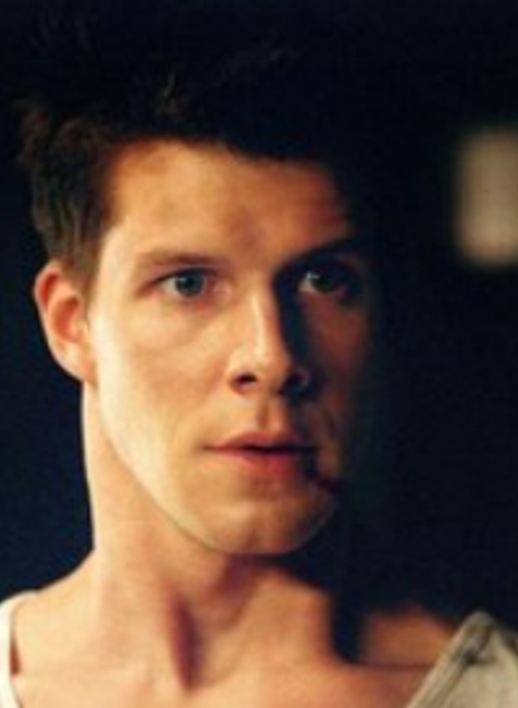 Eric Mabius