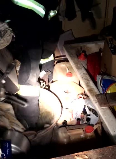 Spadol zo schodov a zostal bezvládne ležať. Život mu zachránili pozorní susedia