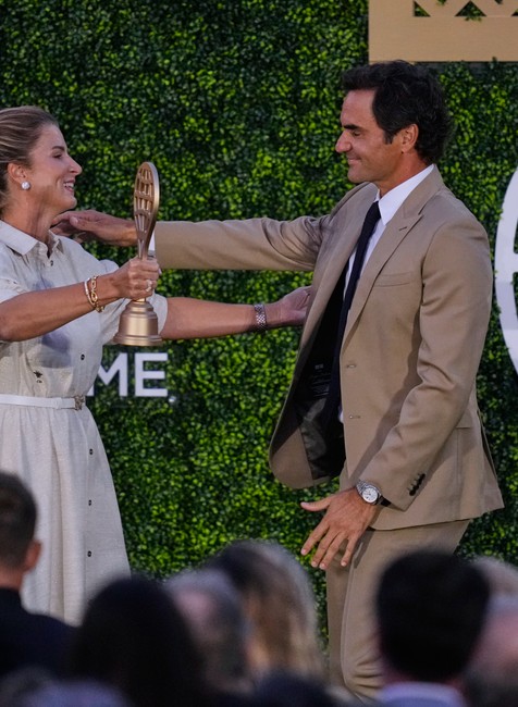 Hall_of_Fame_Federer_Tennis621799