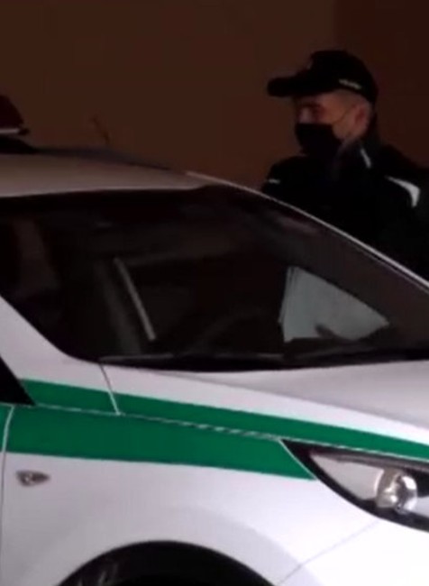 Muž sa mal pokúsiť znásilniť 60-ročnú ženu z Humenného. 