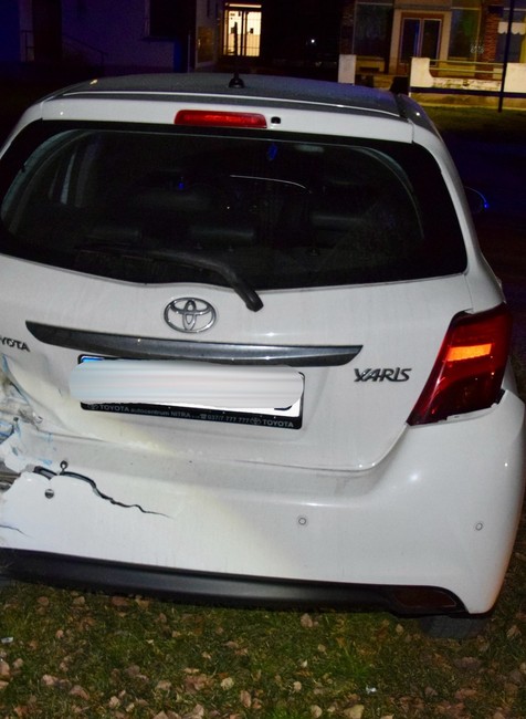 zničená yaris