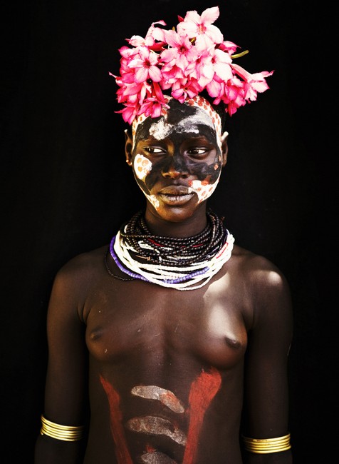 Slovenský fotograf Martin Machaj fotí vymierajúce kmene.jpg