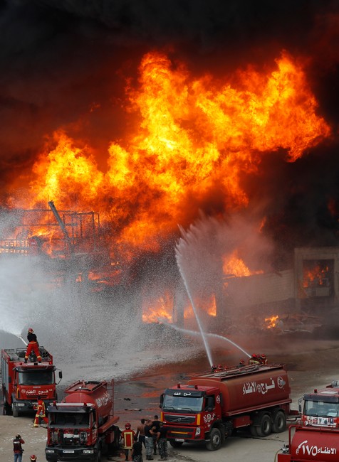 Rozsiahly požiar v Bejrúte
