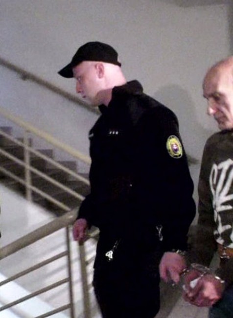 V minulosti odsúdený muž sa opäť postavil pred súd. Zneužíval spolužiačku svojej dcéry