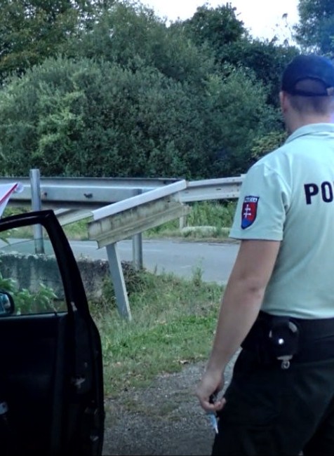 opitá vodička zrazila chodkyňu