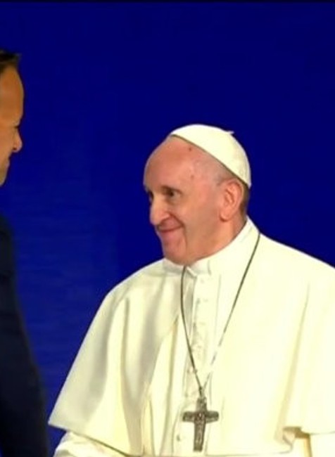 pápež a írsky premiér 