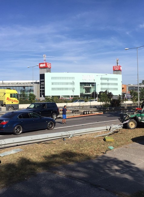 policajná nehoda.jpg