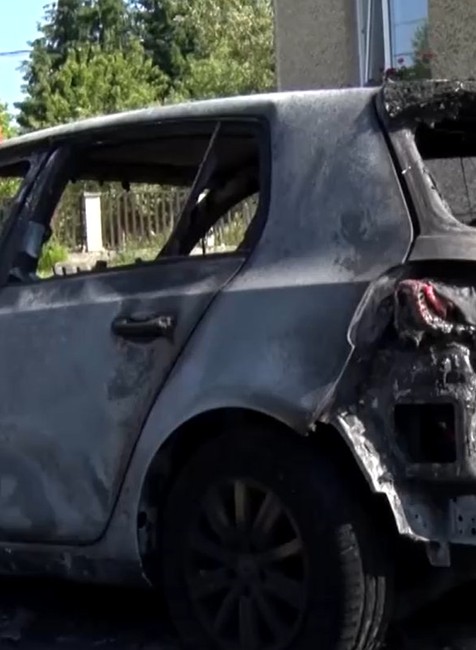 požiar farárovho auta 