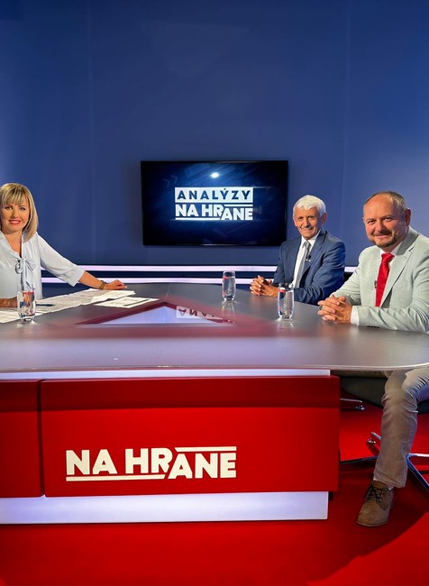 346112848_1377535616146796_5608845425384891146_n