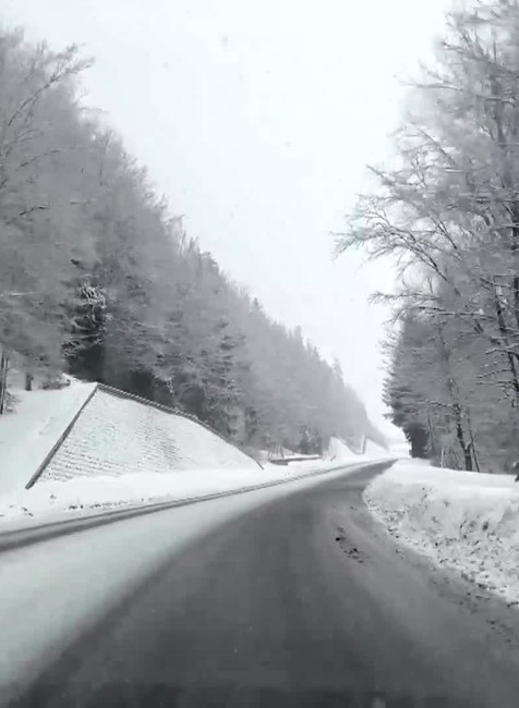 [multi] VSTUP Nehody na snehu. 16