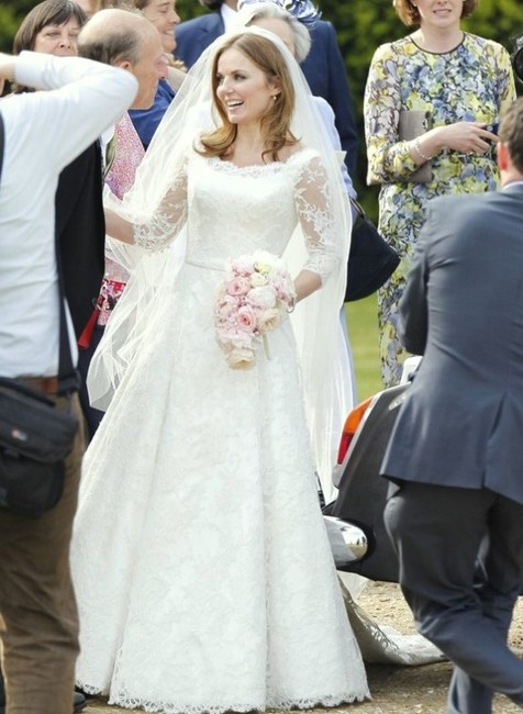 Geri Halliwell a jej krásne šaty