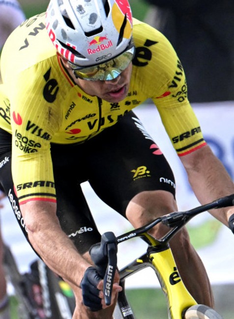 1829911-le-belge-wout-van-aert-s-impose-sur-le-paris-roubaix-2026