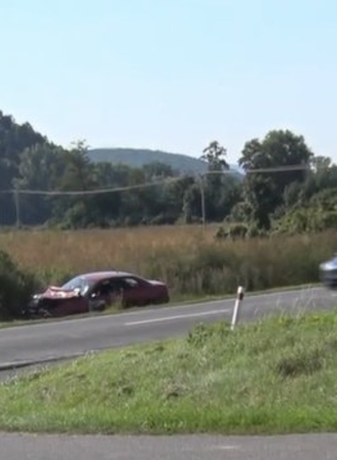 Problematické zdemolované auto