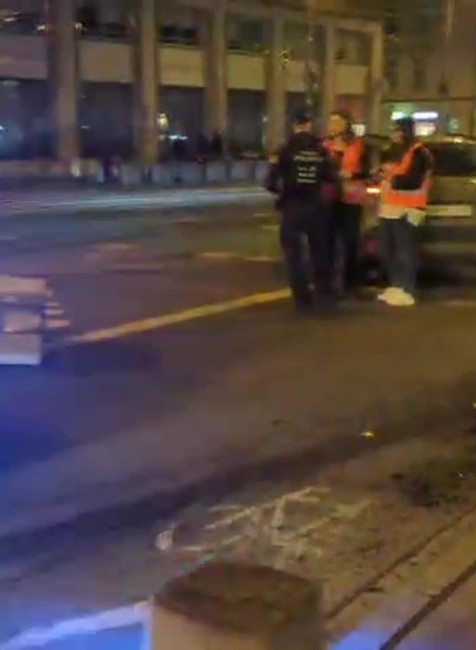 [multi] Nehoda na Kamennom námestí 1160