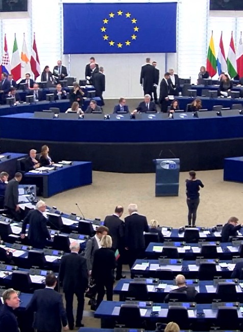 Ekologickejšie autá. Európsky parlament schválil prísne limity