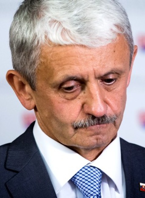 Mikuláš Dzurinda odchádza z SDKÚ