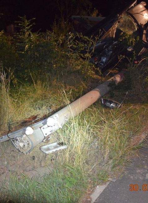 Tragická automobilová nehoda v Zalužiciach