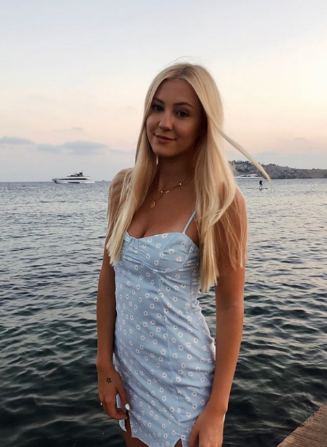Ava Sambora