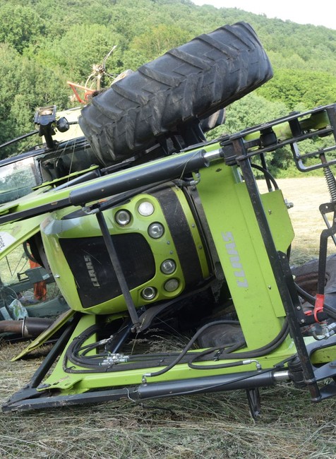 Tragédia na lúke: Mladíka privalil traktor