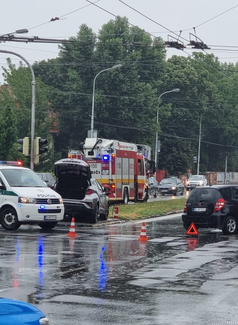 dopravná nehoda Bratislava 01082023 (2)